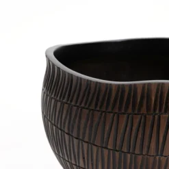 LuxenHome Brown With Black V-Pattern Polyresin 10-Inch Round Planter -Garden GUEST 020bca7f 7e9c 49de a619 f279781e81d8