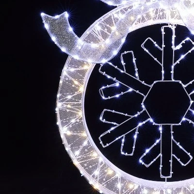 LuxenHome 3Ft Lighted Ornament & Snowflake Wreath, Silver & White Outdoor Christmas Decoration 10 LuxenHome 3Ft Lighted Ornament & Snowflake Wreath, Silver & White Outdoor Christmas Decoration - Image 8