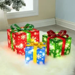 LuxenHome Set Of 3 Colored Presents Lighted Holiday Decoration Multi-Color -Garden GUEST 66befdca 763f 4038 b0a1 ed6abae8fe7d