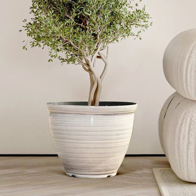 LuxenHome Ivory White Bell Round Recyled Plastic Planter Off-White 3 LuxenHome Ivory White Bell Round Recyled Plastic Planter Off-White