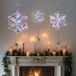 LuxenHome 3-Piece Snowflake Holiday Decoration Set With Battery-Operated Lights Clear -Garden GUEST c0c9d00b 6a37 46a8 be52 9b3cf14900d0