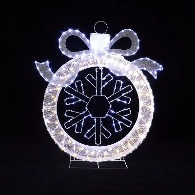 LuxenHome 3Ft Lighted Ornament & Snowflake Wreath, Silver & White Outdoor Christmas Decoration 9 LuxenHome 3Ft Lighted Ornament & Snowflake Wreath, Silver & White Outdoor Christmas Decoration - Image 7