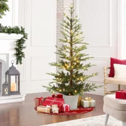 LuxenHome 5.5Ft Pre-Lit Artificial Fir Christmas Tree, Realistic Green Branches & Decorative Planter -Garden GUEST d40dcc86 872d 488c ab0e b121b8ed78d2