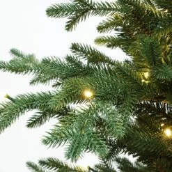 LuxenHome 6Ft Pre-Lit Artificial Fir Christmas Tree, Green Branches With Warm Lights & Metal Stand 20 LuxenHome 6Ft Pre-Lit Artificial Fir Christmas Tree, Green Branches With Warm Lights & Metal Stand -Garden GUEST f8f24562 f43e 47b9 941f 0260a02f17c6
